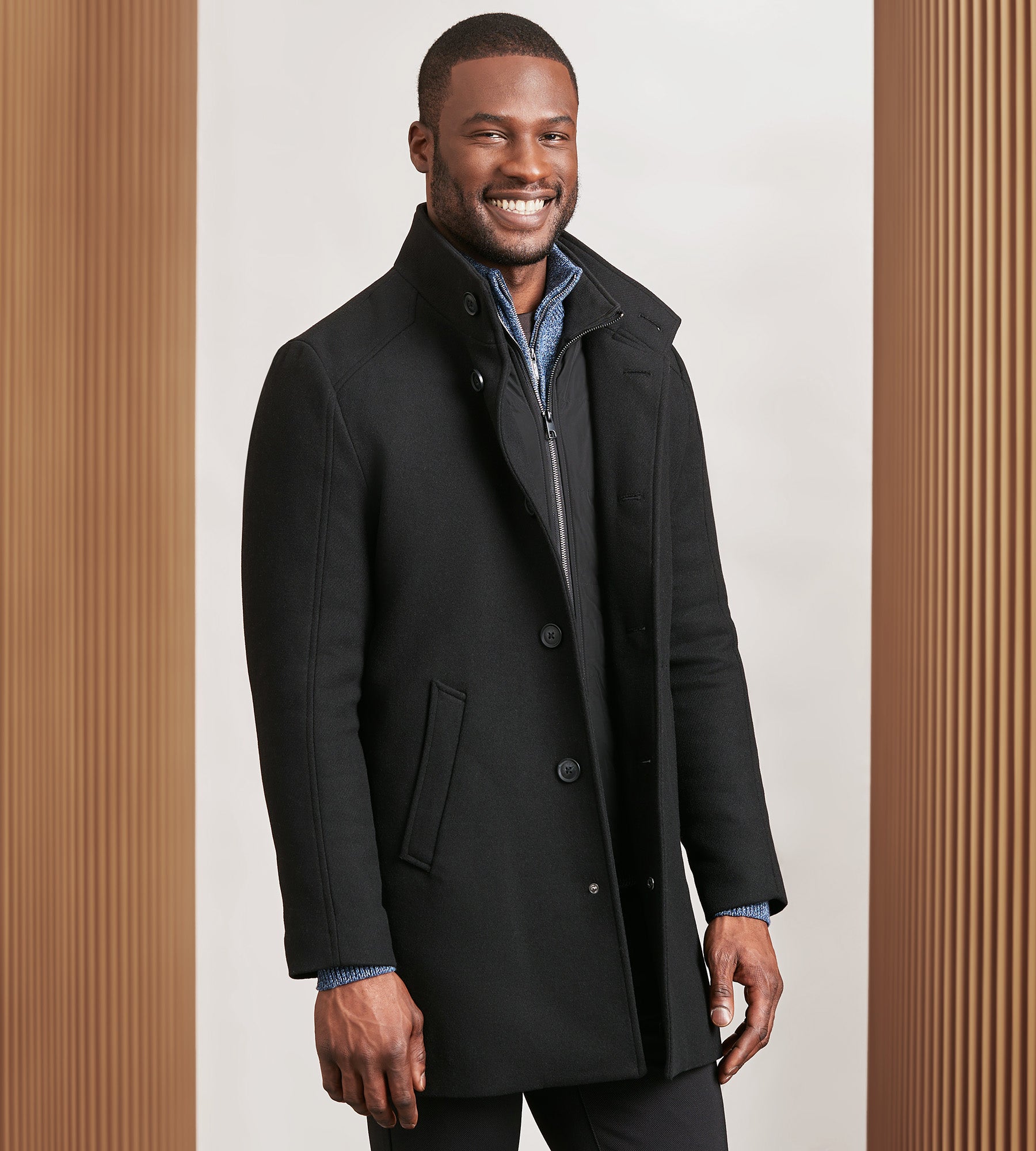 Collared wool coat shop