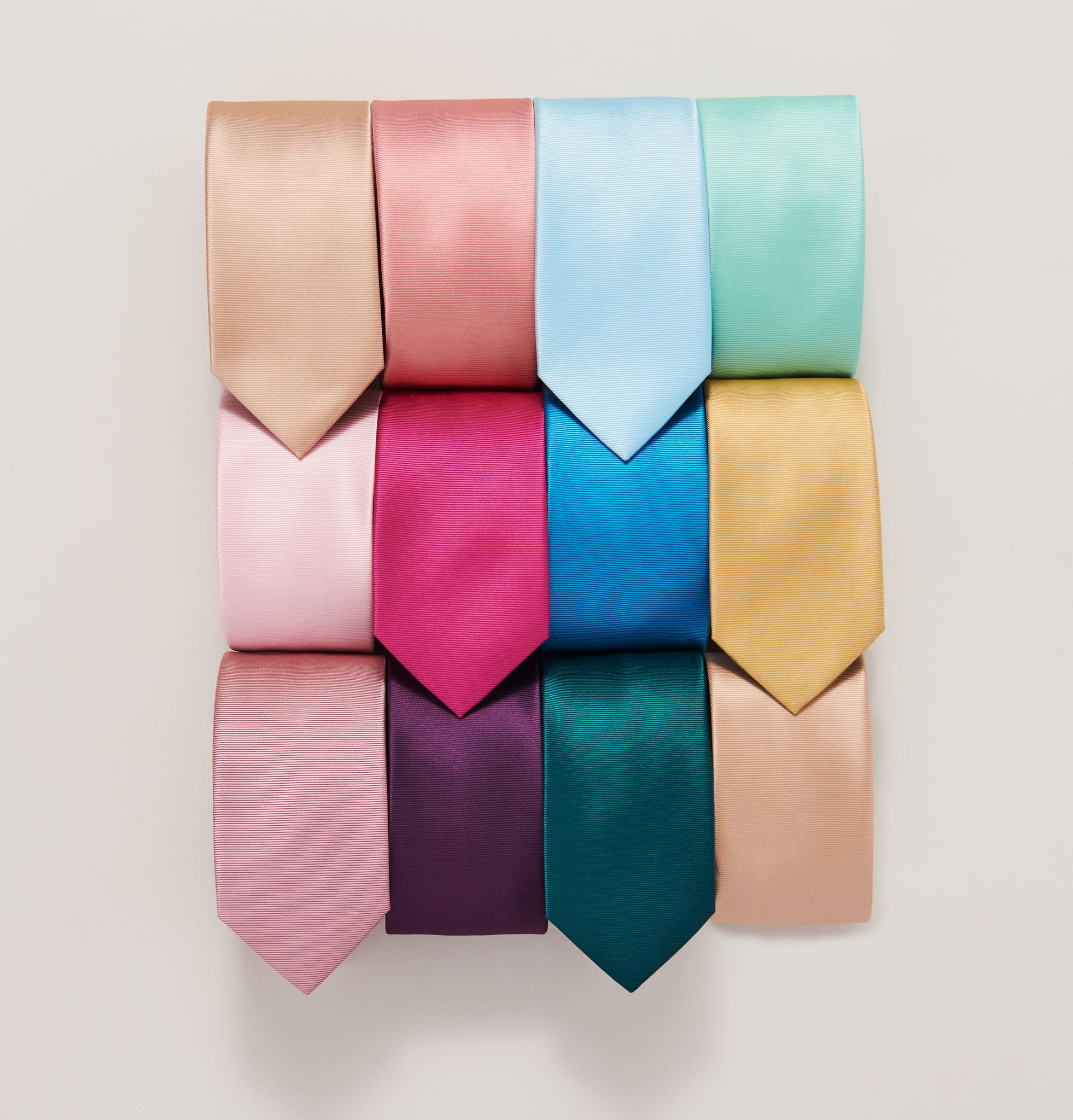 Wedding Bowties, Knit Ties, Silk Ties: What Tie Should You Tie The Knot In?