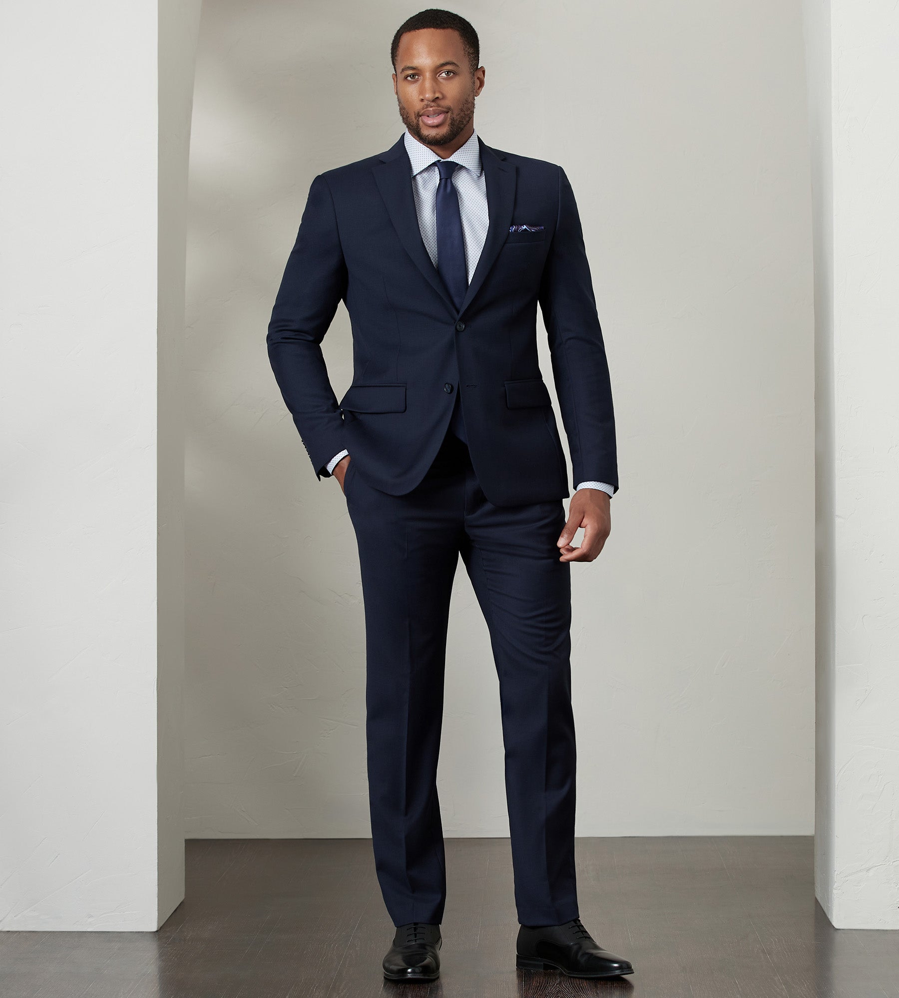 Modern discount fit suit