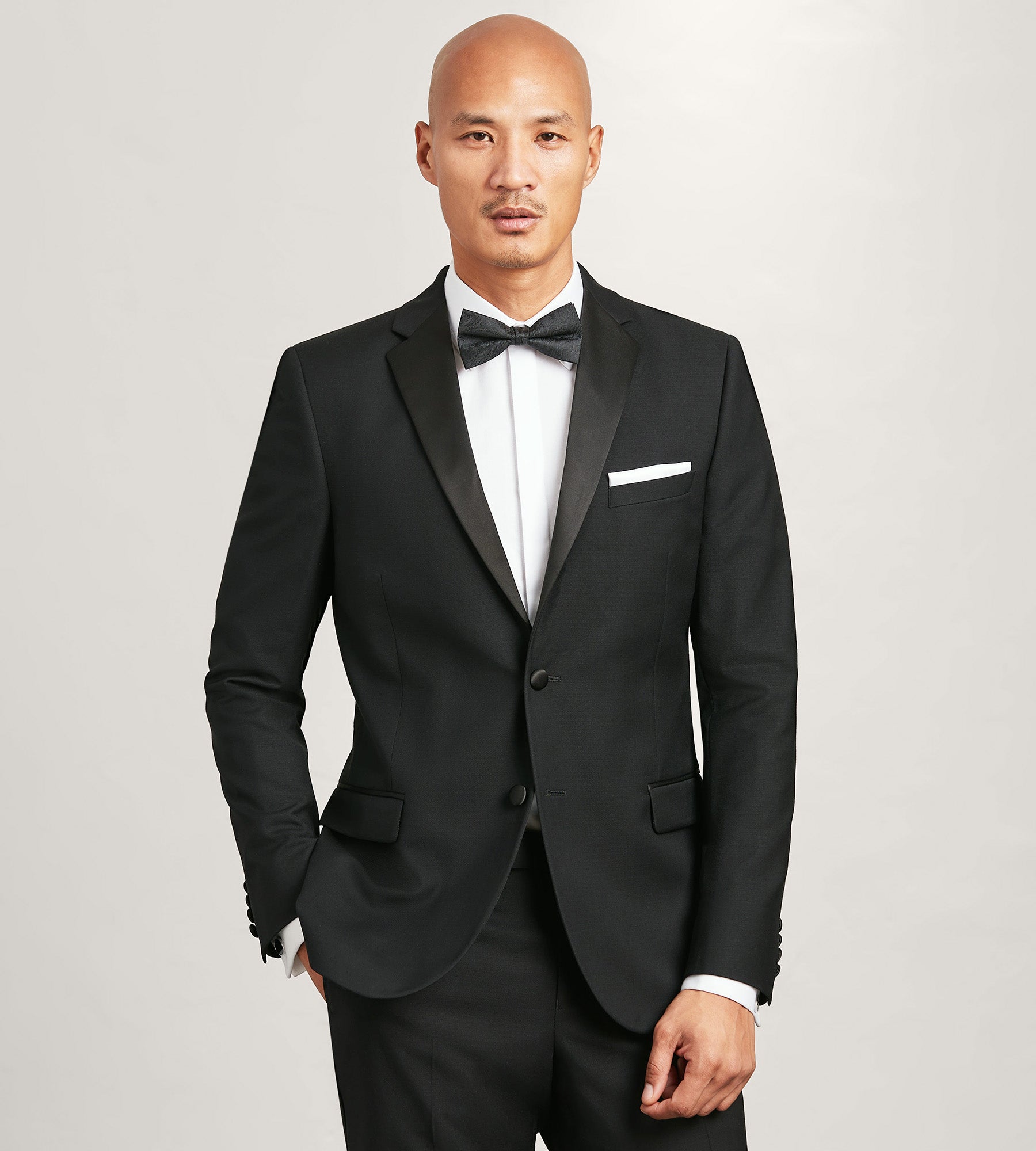 Modern Fit Black Notch Lapel Solid Tuxedo